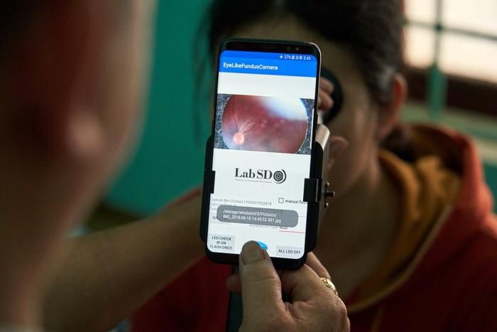 [로드투유니콘 in 성수⑱] ‘중저소득국가 눈 건강 책임질 EYELIKE’ 랩에스디